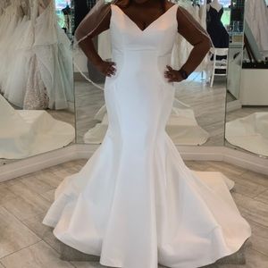 Size 20 bridal gown
